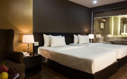 Double Room room in Golden Nha Trang Hotel