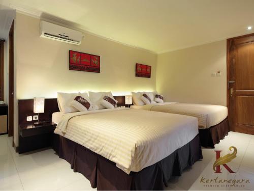Kertanegara Premium Guest House Room Type - Superior Family Room