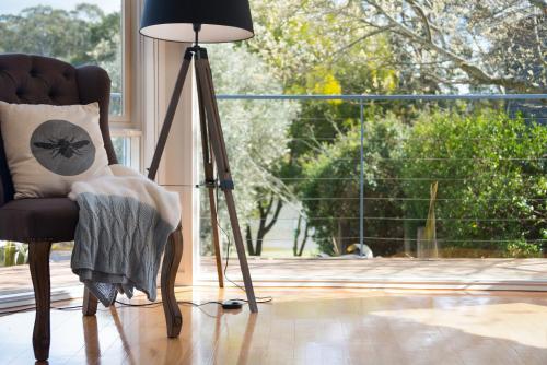 Boatshed Villa Yellow Door