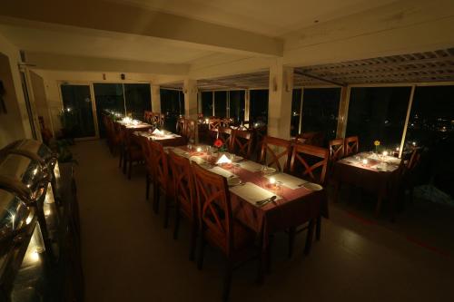 THE CLIFF RESORT in Munnar