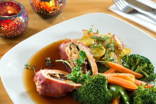 The Traveller's Rest - image 11