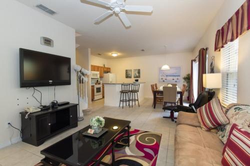 Yellow Lantana Townhome #230847 Townhouse - image 3