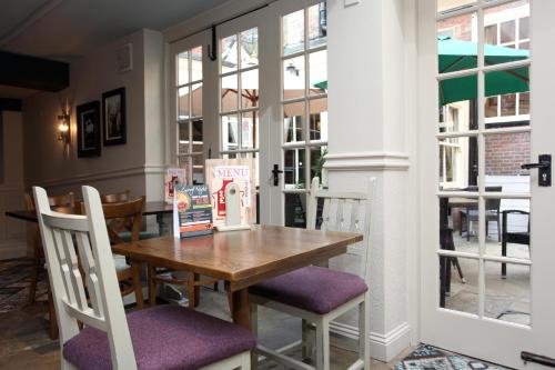 Original White Hart Ringwood by Marston's Inns - image 2