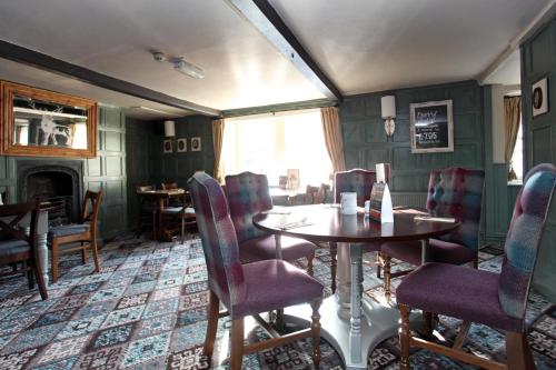 Original White Hart Ringwood by Marston's Inns - image 8