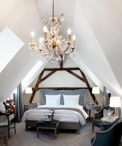 Romantik Hotel Zur Glocke 237m von Trier entfernt