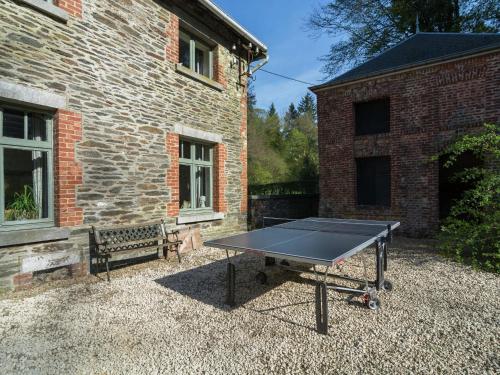 Spacious Cottage in Namur with Backyard and Large Garden - image 12