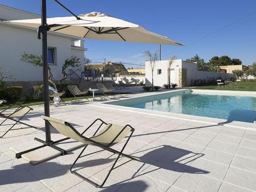 Luxury villa in Marsala with pool