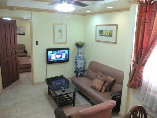 Makati Suites at Travelers Inn, Manila (fotografie 9)