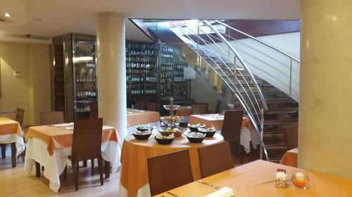 Hotel Campoamor - main image