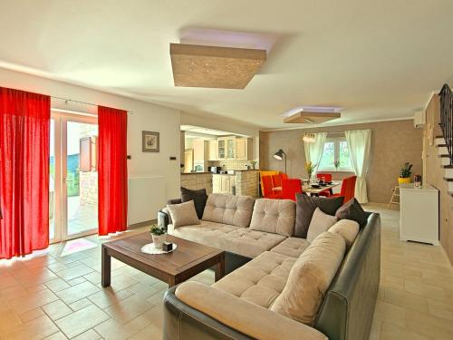  Villa Brazzana in Sovinjak