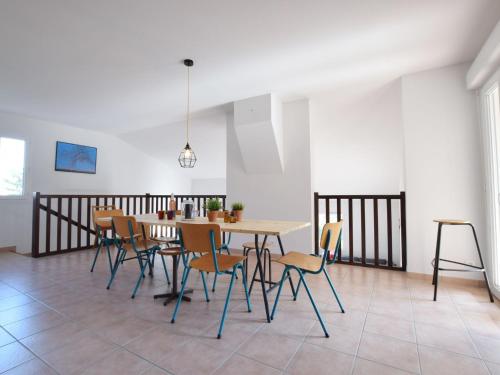 Pretty Holiday Home in Joyeuse South of France With Terrace - image 2