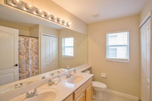 Brighton Villa #231015 - image 2