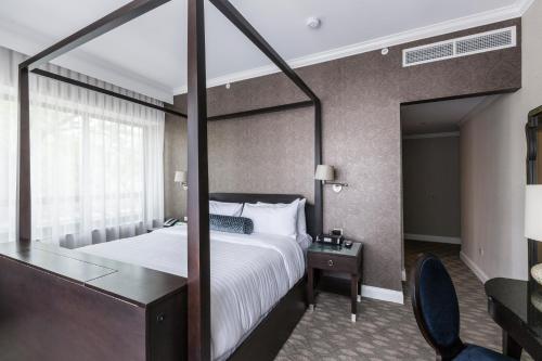 La Banque Hotel in Homewood, USA