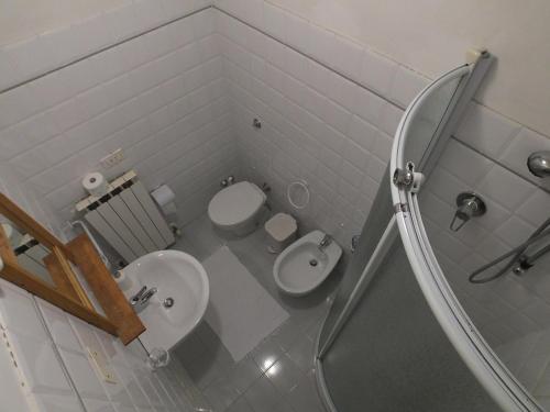 Bathroom, Mulino Della Ricavata in Urbania