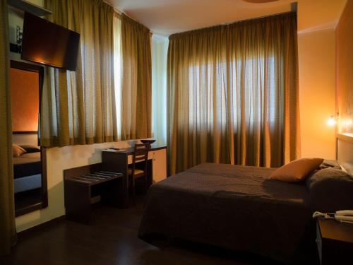 Hotel Select - image 6