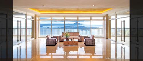 Lake View Condo at Wind Residences Tagaytay