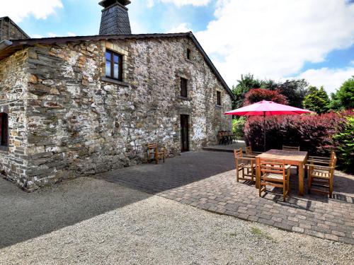  Vintage Cottage in Petites Tailles with a Private Terrace in Petites Tailles