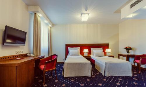Grein Hotel - image 2