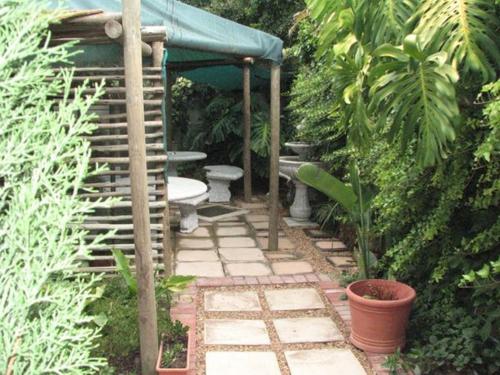 Instalaciones, Magnolia Place Guest Houses in Stellenbosch