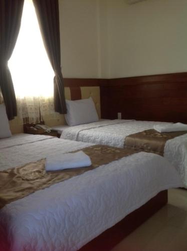 Au Lac Hotel Au Lac Hotel is a popular choice amongst travelers in Quy Nhon (Binh Dinh), whether exploring or just passing through. The property features a wide range of facilities to make your stay a pleasant exp