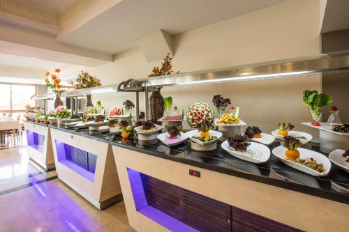 Palmin Hotel - image 2