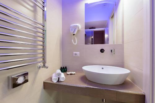 Dolce Luxury Rooms - image 6