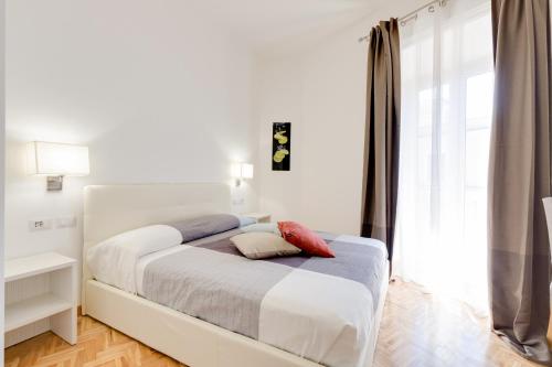 Dolce Luxury Rooms - image 7