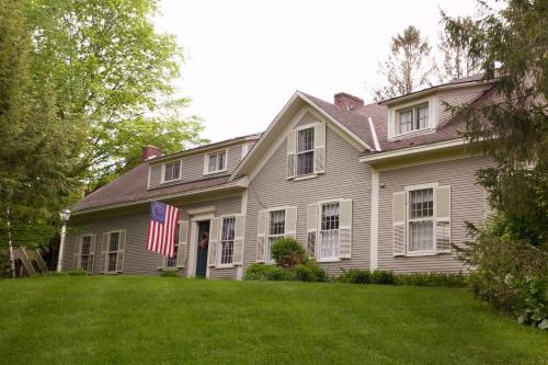 The Featherbed Inn - Accommodation - Waitsfield