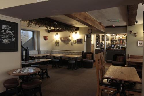 Church Inn - image 9