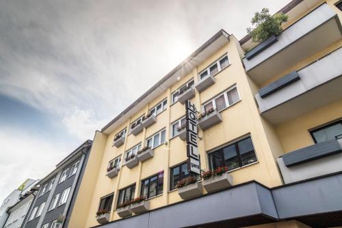 Hotel Garni Oberrhein 4