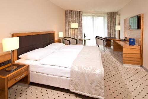 2 twin beds