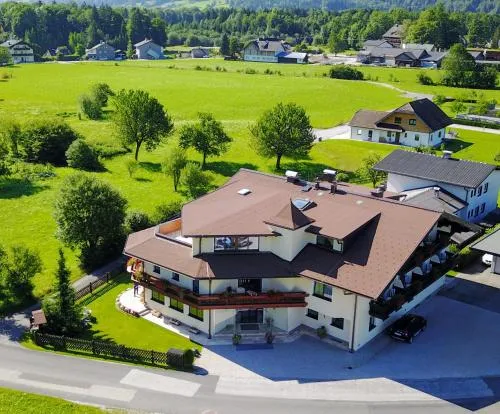 Pension Schlömmer in Sankt Gilgen, Österreich