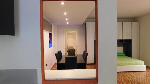 Garden Apartment - image 7