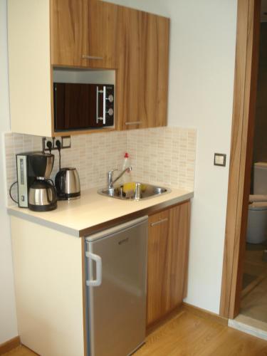 Elements Rooms & Apartments - image 10