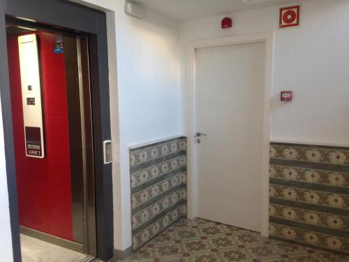 設施, Apartaments Fonda Comerc in 托羅埃利亞