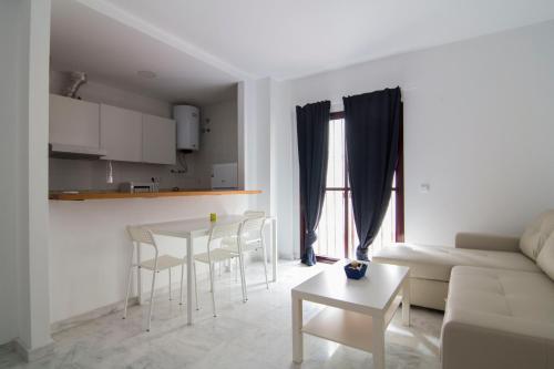 Apartamentos Centro 1 El Puerto de Santa Maria - image 10