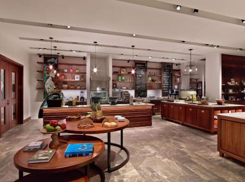 Andaz Maui at Wailea Resort - A Concept by Hyatt - image 6
