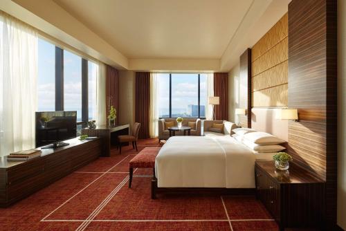 Hyatt Regency Manila City of Dreams