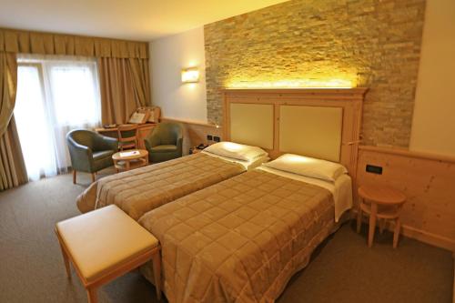 Hotel Ladina - image 5
