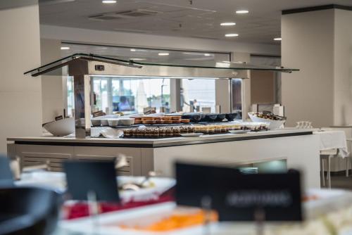 Hotel Arena Prado - image 10