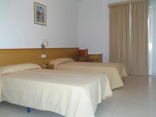 Hotel Sant Jordi Hotel Sant Jordi