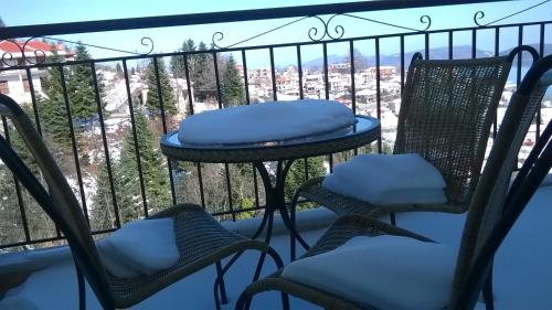 Kynthia Guesthouse in 네오초리온