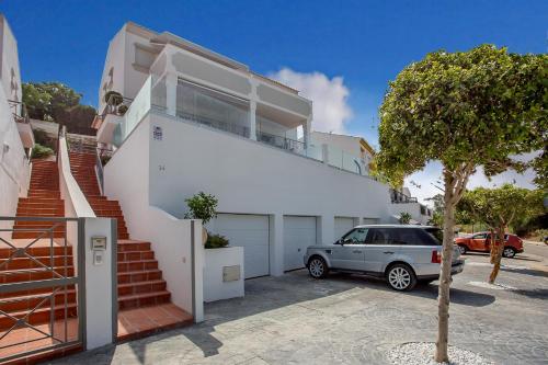Luxury Apartments with private swimming pool