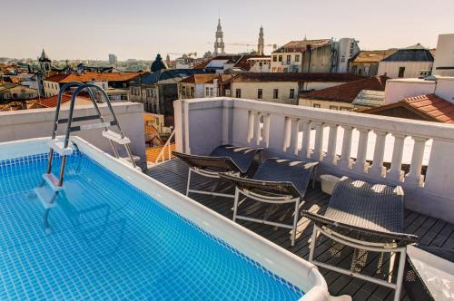 شرفة/ تراس, بيت شباب ريفيولي سينما (Rivoli Cinema Hostel) in بورتو