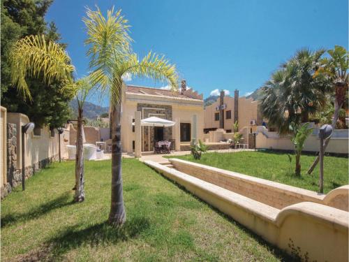 Three-Bedroom Holiday Home in Cefalu´-PA-