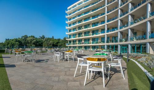 Pub/Lounge, Marina Grand Beach Hotel - All Inclusive Plus in Golden Sands