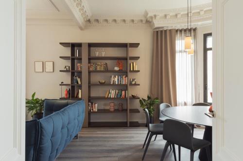 110478756 Casagrand Luxury Suites
