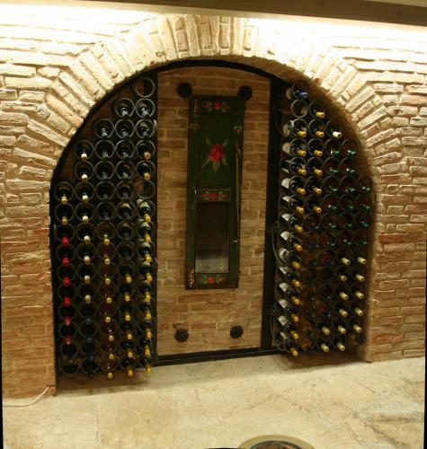 Ionas Boutique Hotel - image 8