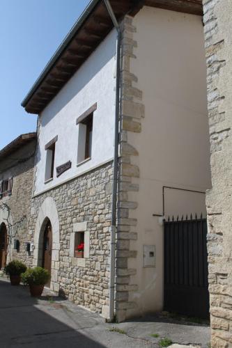  Casa Rural Bestetxea, Pension in Etxauri