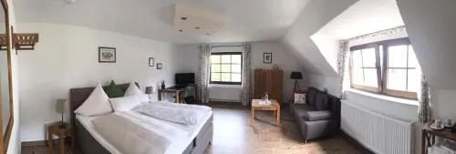 Gästezimmer Gier in Dahlem, Deutschland
